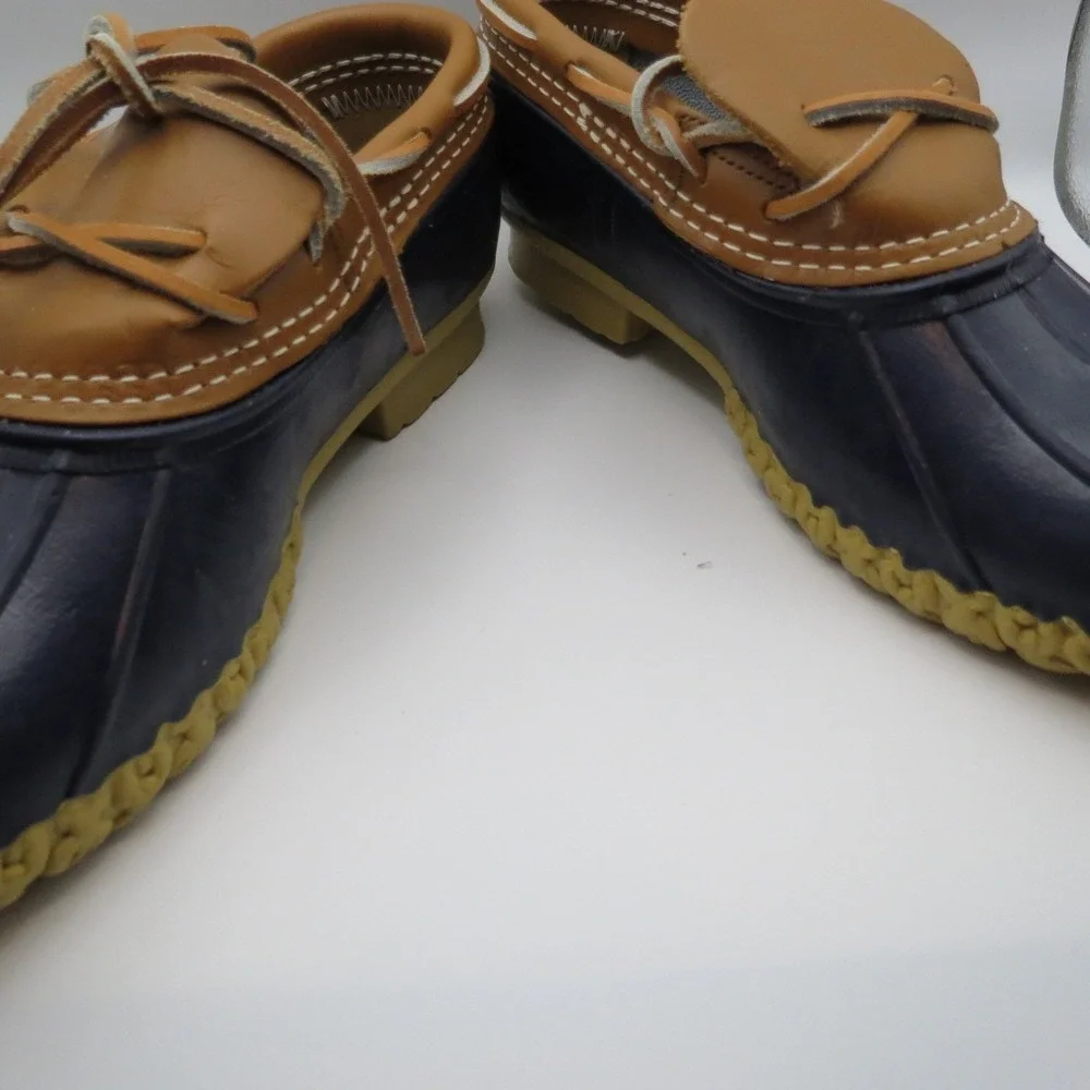 L.L. Bean Mens Navy Low Duck Mocs Gumshoe Boots Outdoors Rugged Leather Sz 8N